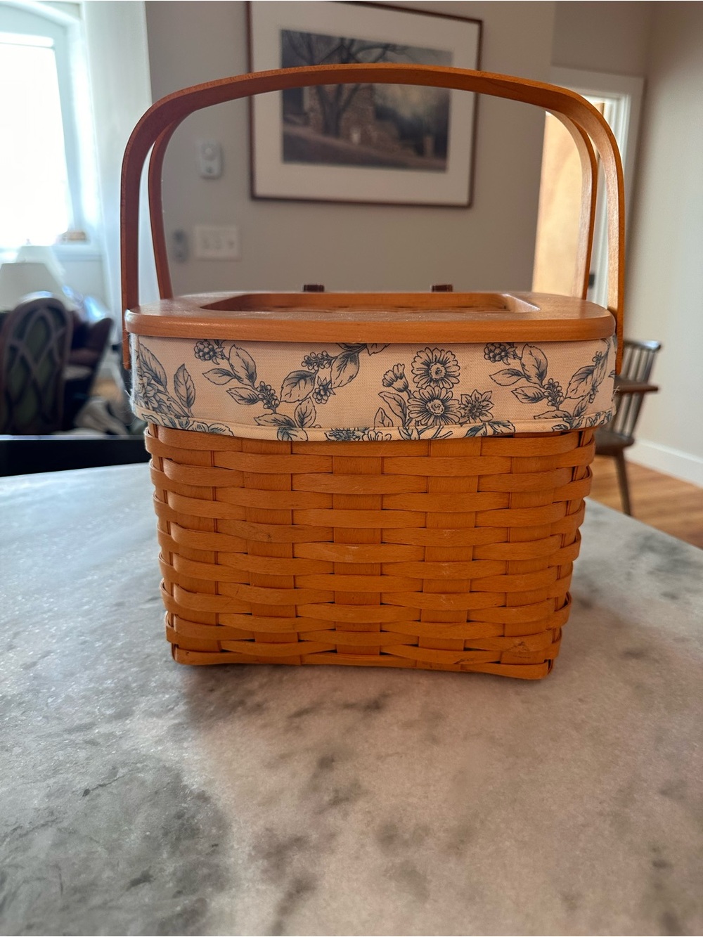 Vintage & Like New Longaberger Picnic Basket.  Blue Floral Liner w/ Inserts